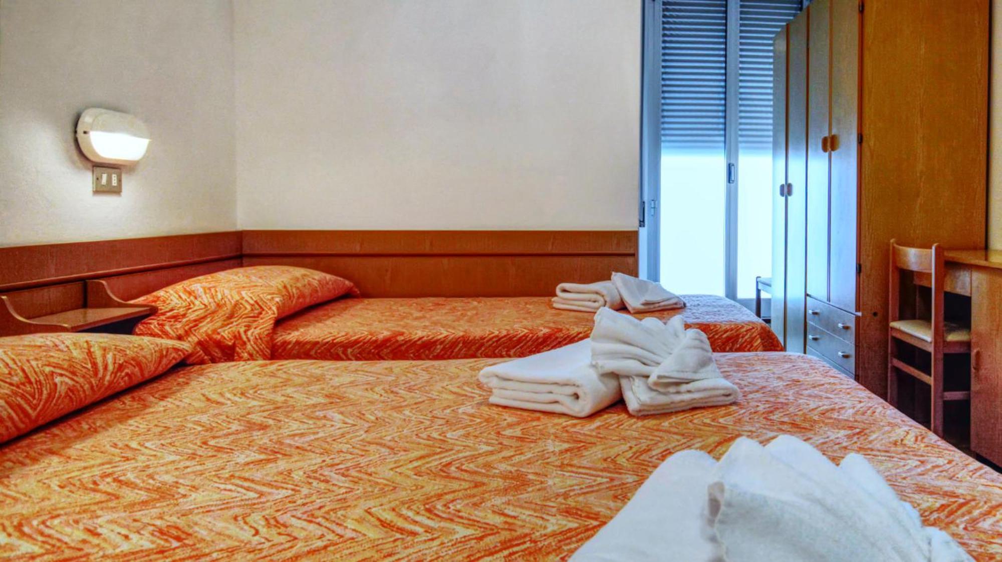 Hotel Alba D'Oro Gatteo a Mare Esterno foto