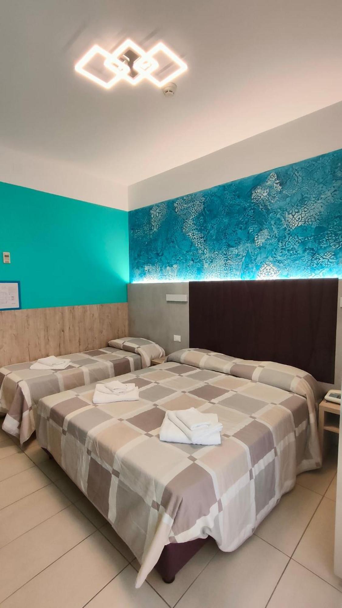 Hotel Alba D'Oro Gatteo a Mare Esterno foto