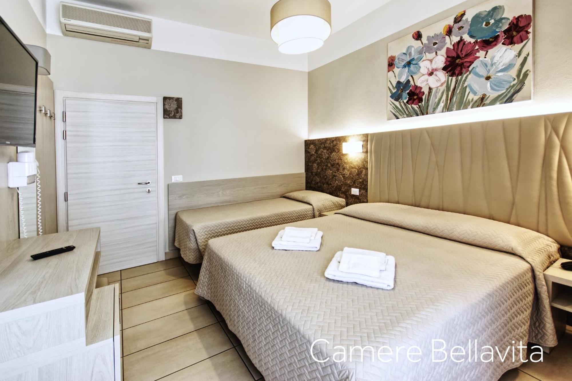 Hotel Alba D'Oro Gatteo a Mare Esterno foto
