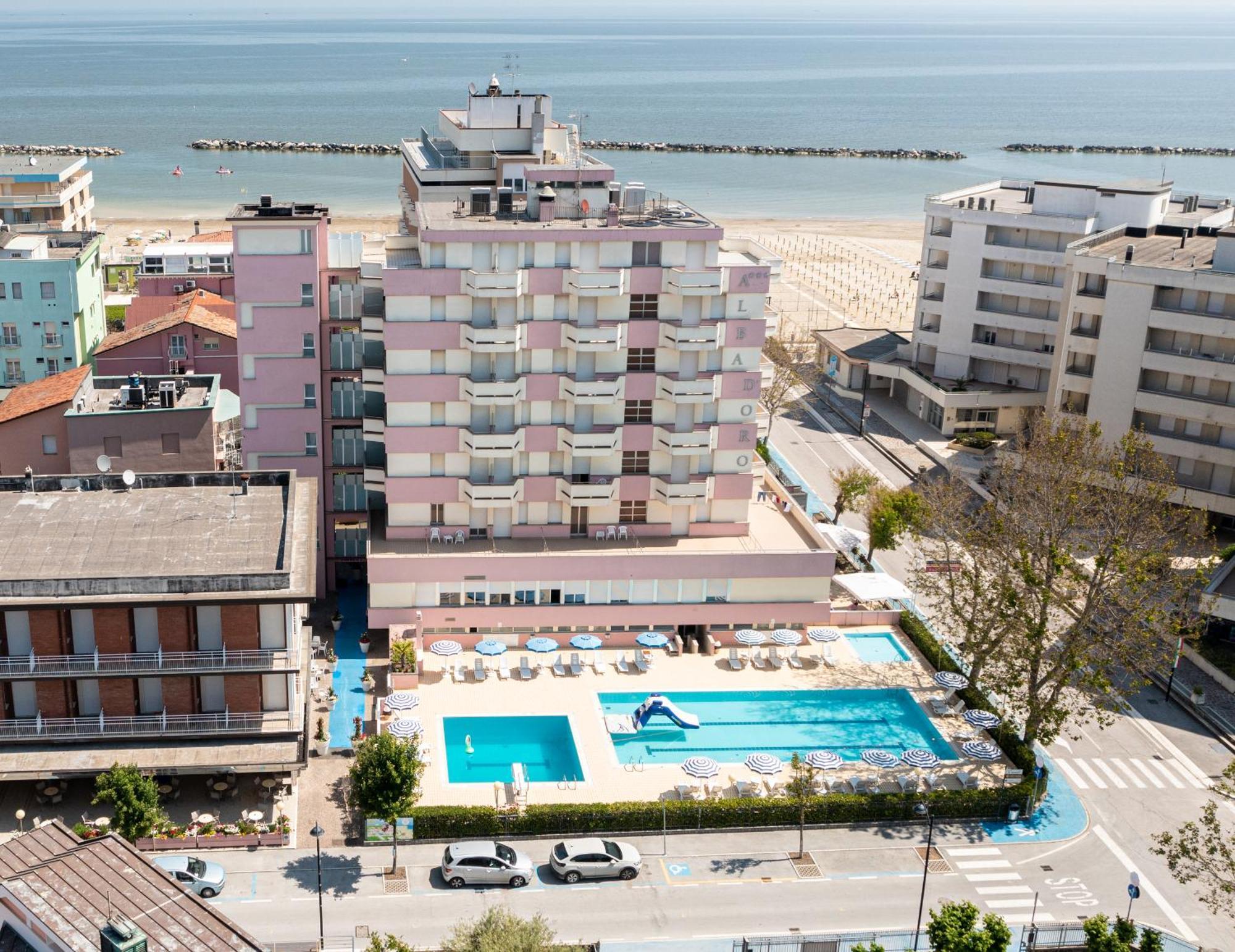 Hotel Alba D'Oro Gatteo a Mare Esterno foto